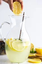 lemonade squeezy.webp